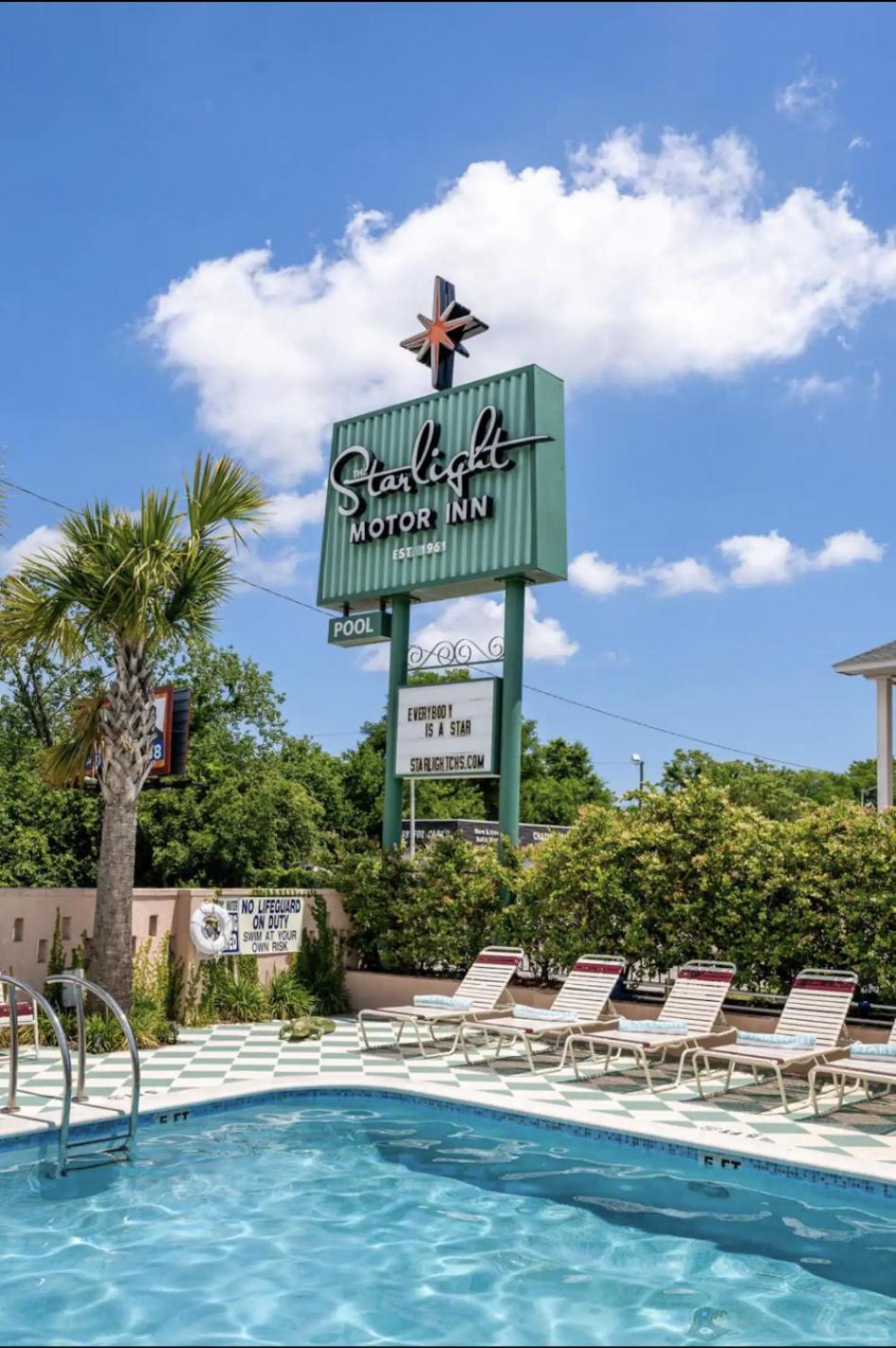 The Starlight Motor Inn Charleston Exterior photo